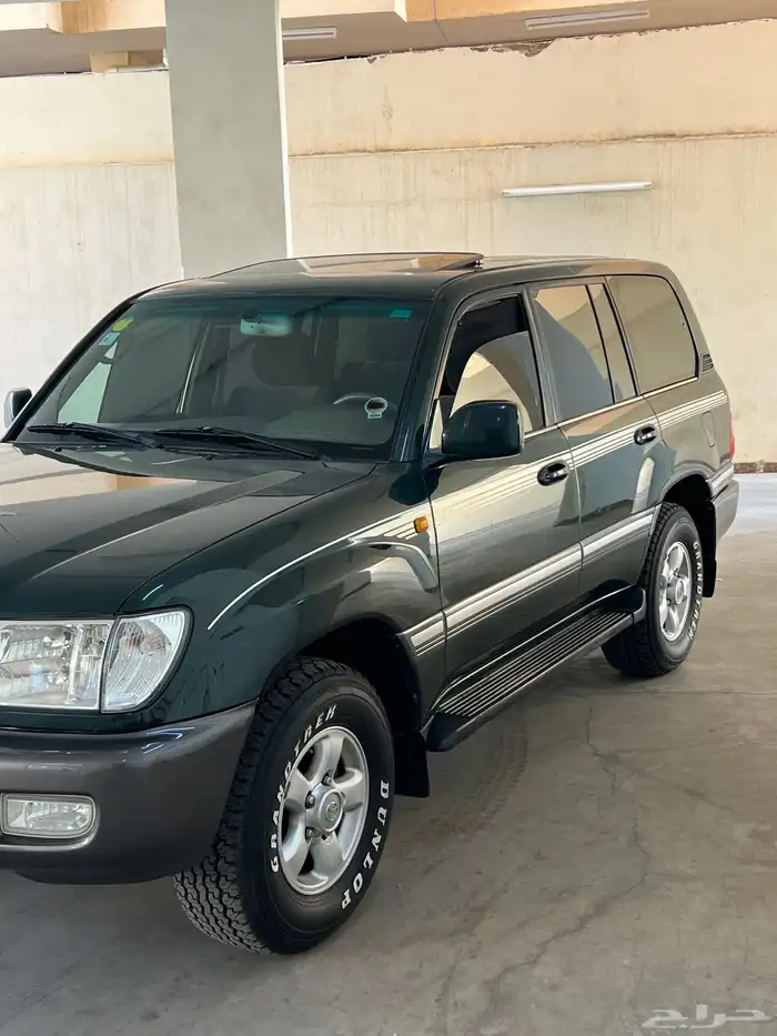 لاندكروزر في اكس ار نظيف 0