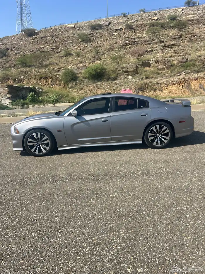 دودج تشارجر 2014 RT فل كامل للبيع 2