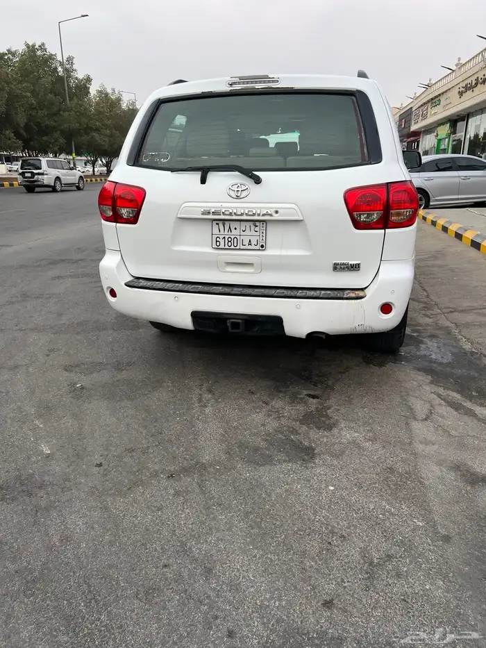 سكويا مديل 2013بدي وكاله مالك أول للبيع 12