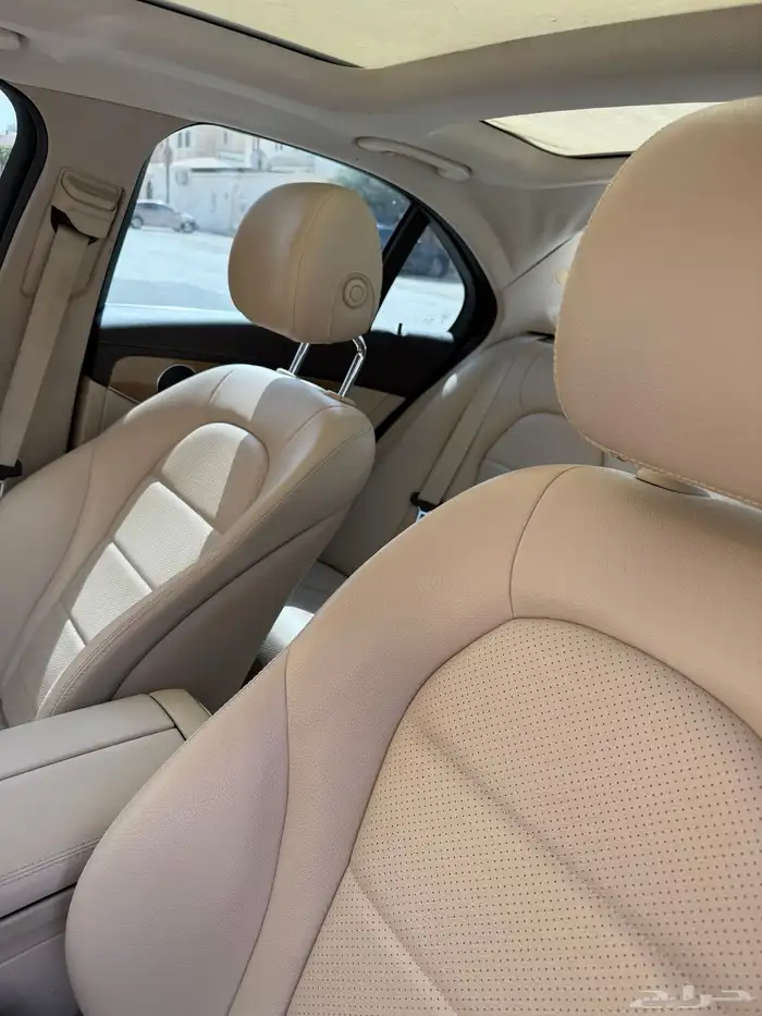 مرسيدس C180 موديل 2017 ممشى قليل صيانة وكالة 4