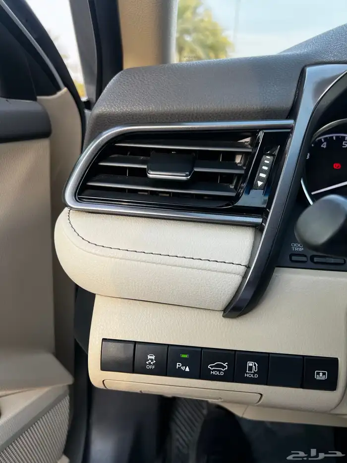 للبيع كامري 2023 فل كامل 18