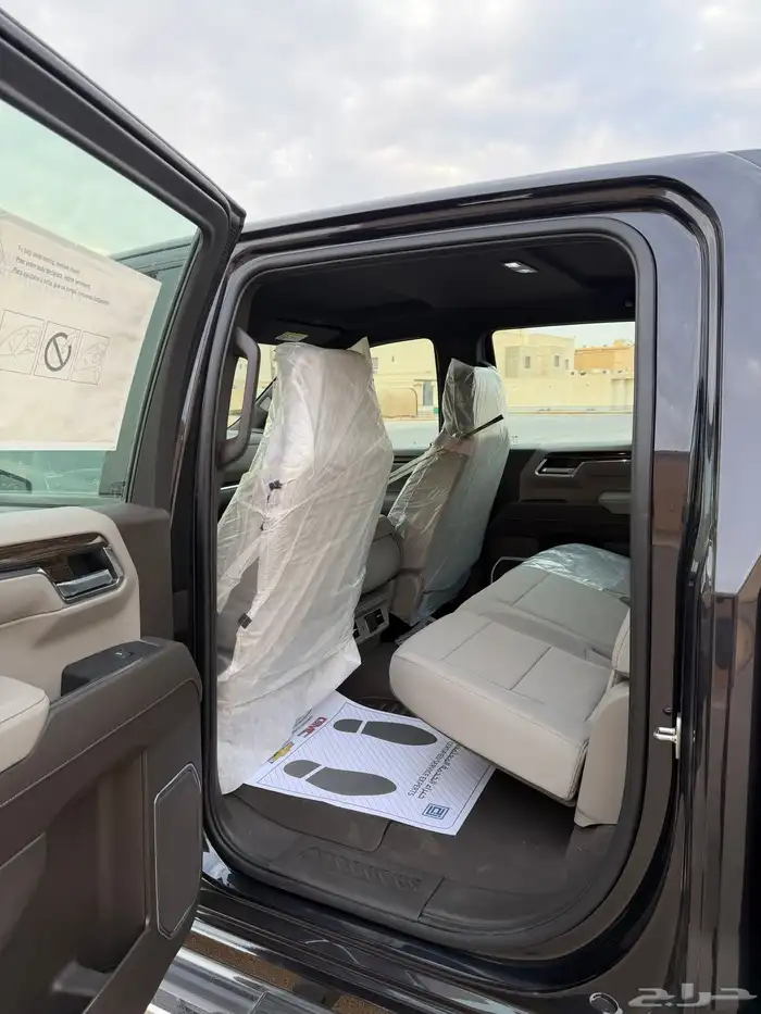 شفرولية سلفرادو موديل 2024عداداصفار صادر لة لوحات 41