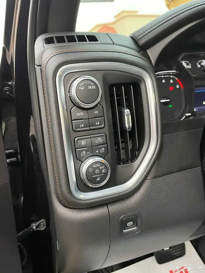 جمس سييرا 2021 فئة AT4 نظيف 34