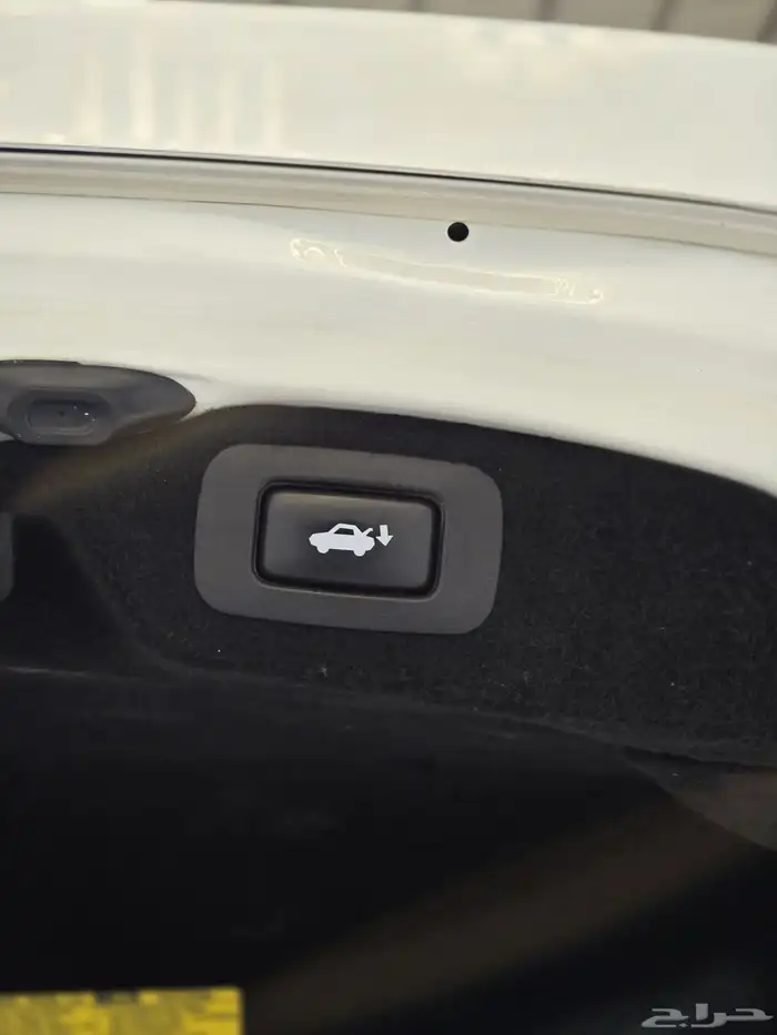 لكزس LS460 موديل 2014 بحالة ممتازة 25