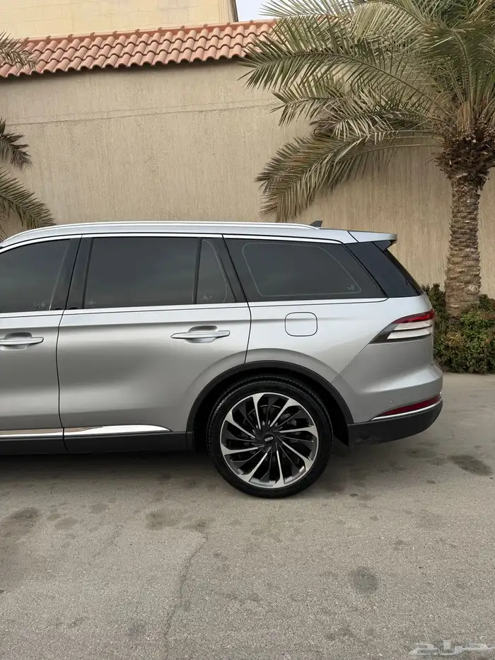 لينكون أفياتور 2021 4