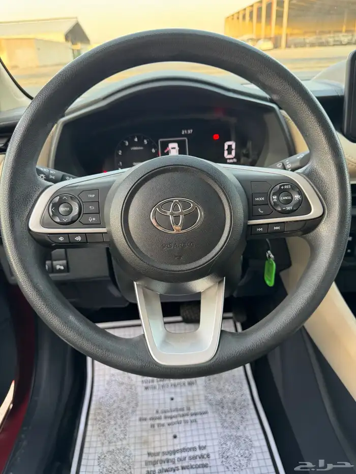 للبيع تويوتا يارس 2023 بلس - ممشى قليل جدا 10