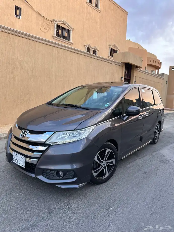 هوندا أوديسي 2015 فل كامل مخززن بحالة الوكالة 4