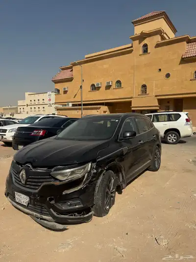 للبيع جيب رينو مصدوم index