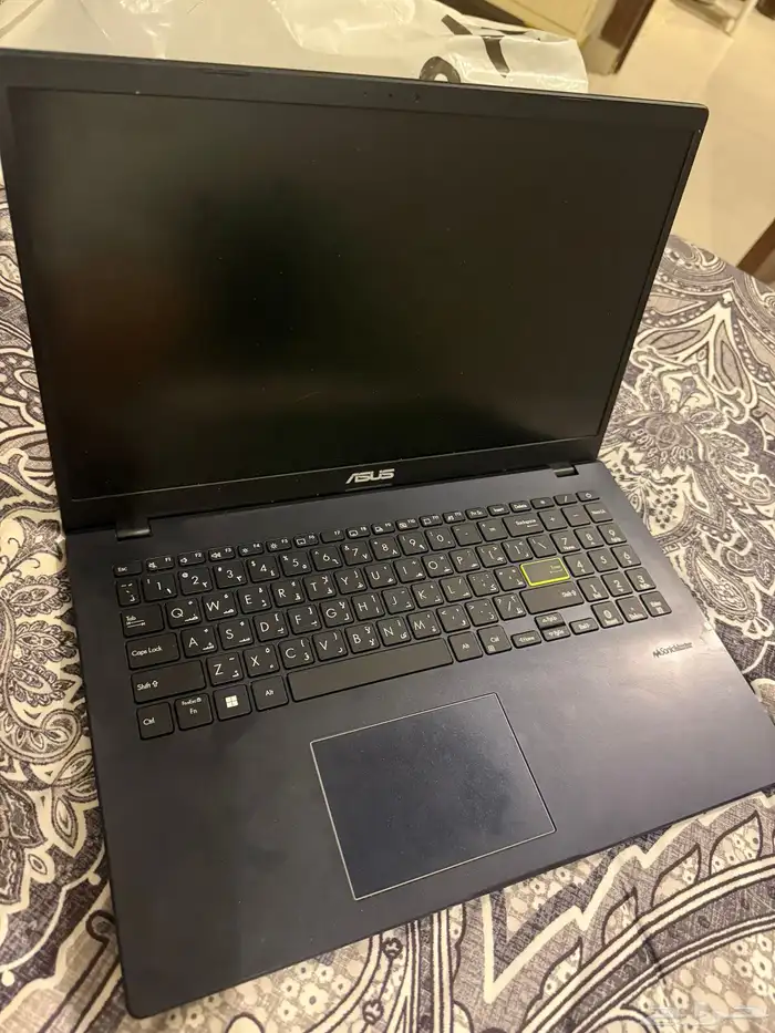 لابتوب asus للبيع استخدام نظيف جدا 0