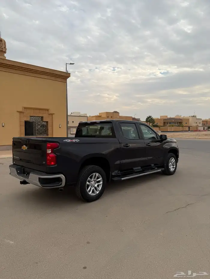 شفرولية سلفرادو موديل 2024عداداصفار صادر لة لوحات 7