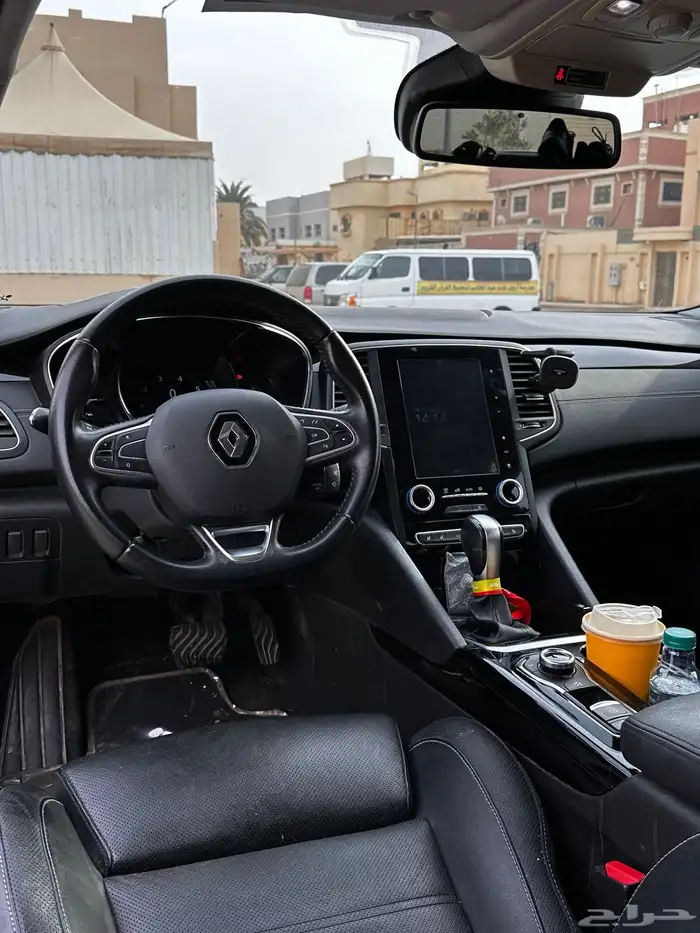 رينو تاليسمان 2018 11