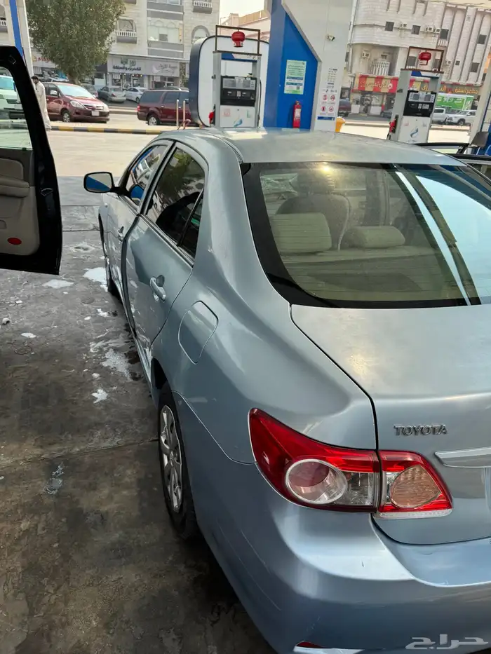 كورولا 2013 للبيع 4