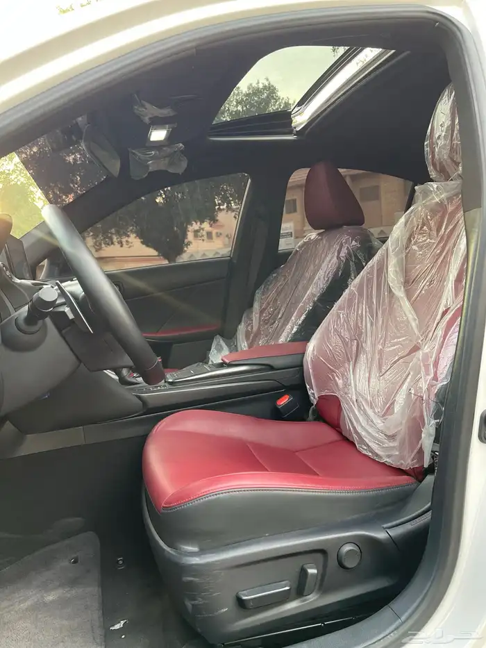 لكزس-IS300-2023(ممشي39الف) 30