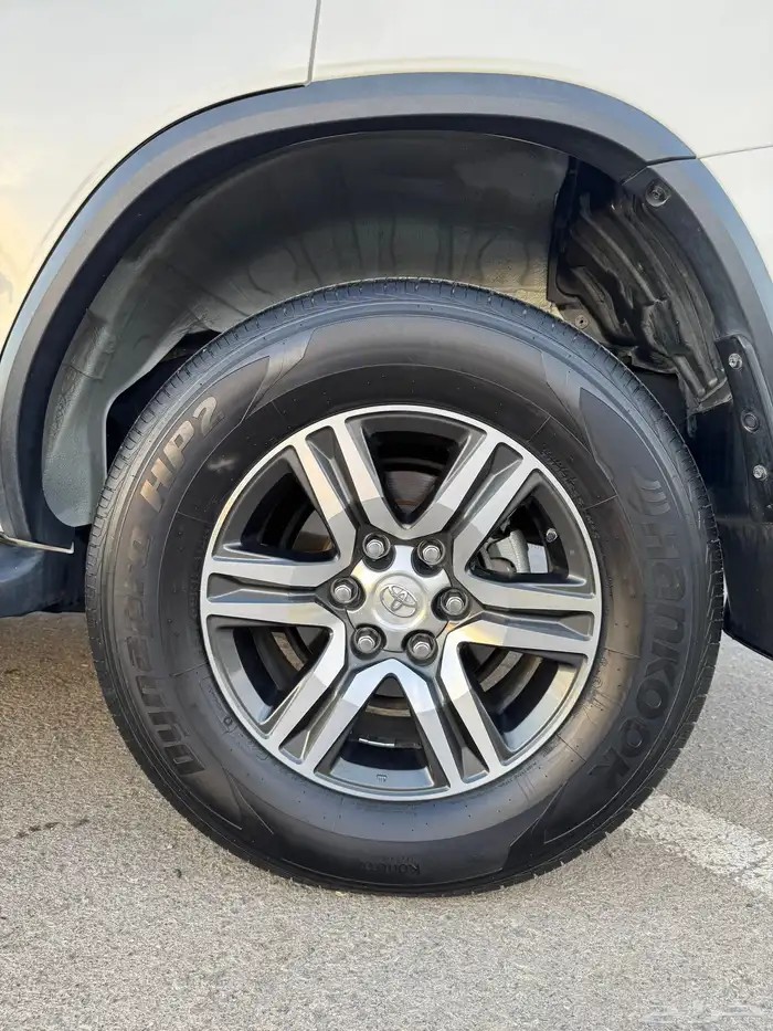 فورشنر 2022 6 سلندر VX 38