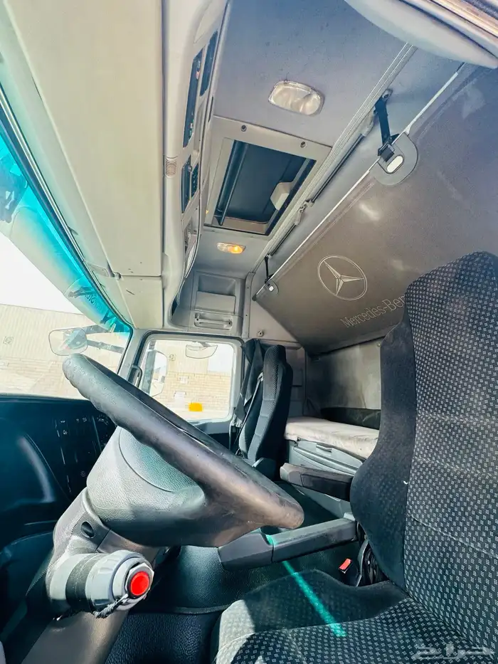 شاحنه مرسيدس اكتروس 2012 12