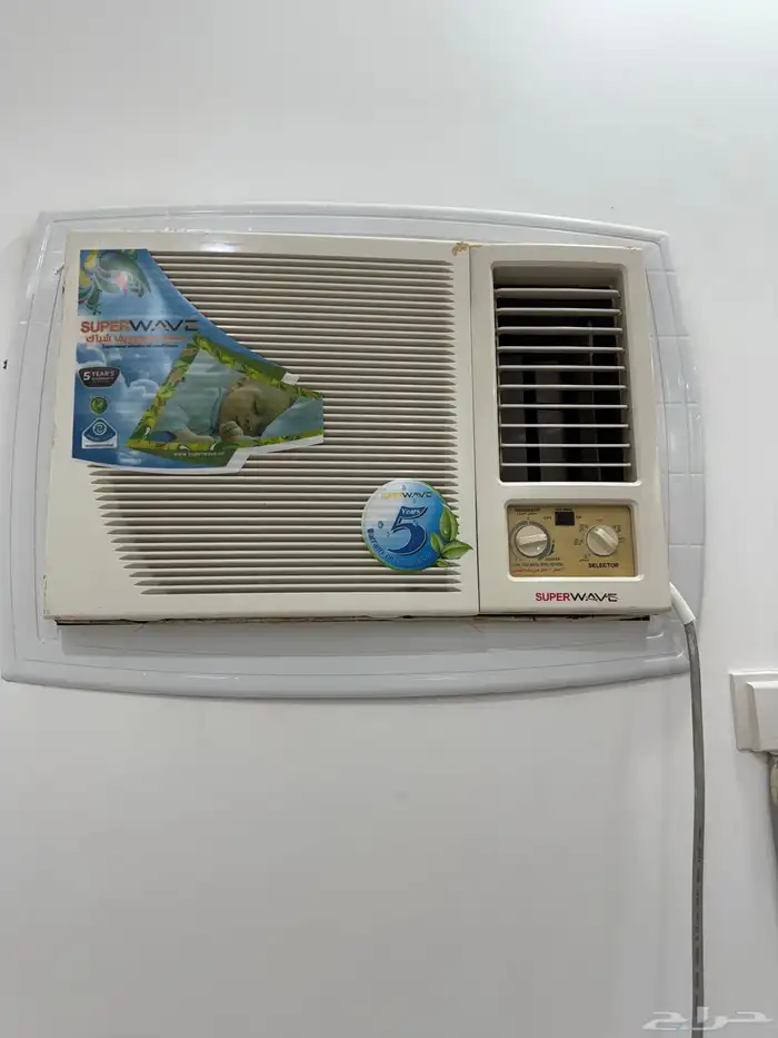 متوفر عدد 5 مكيفات شباك مستخدم نظيف 2