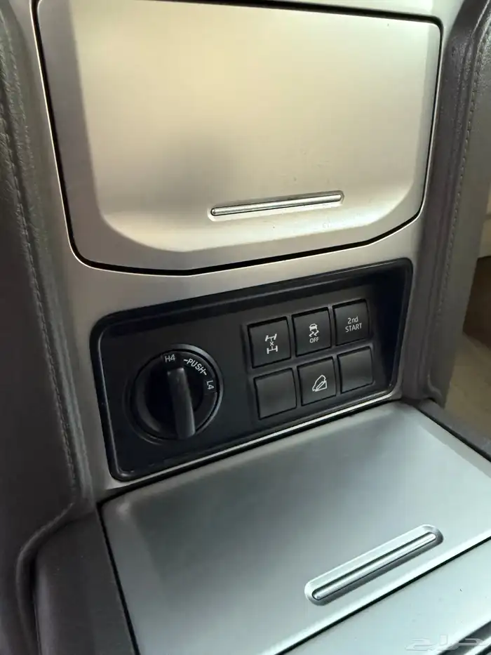 برادو 2020 v6 وكاله - عداد 185 الف كم 18