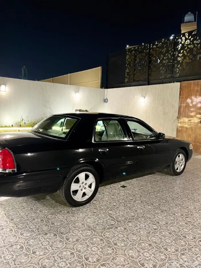 فورد فكتوريا توكيلات الجزيرة 2011 2