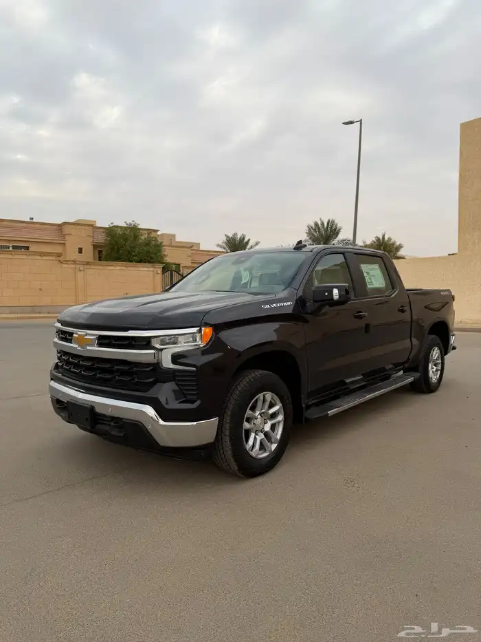 شفرولية سلفرادو موديل 2024عداداصفار صادر لة لوحات 11