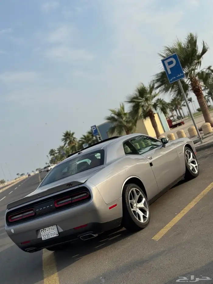 دودج تشالنجر 8 سلندر RT ممشى قليل وغاية بالنظافة اقبل بدل 7