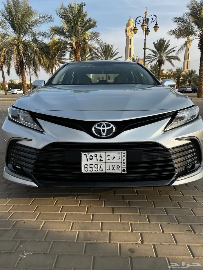 للبيع كامري 2023 فل كامل 5