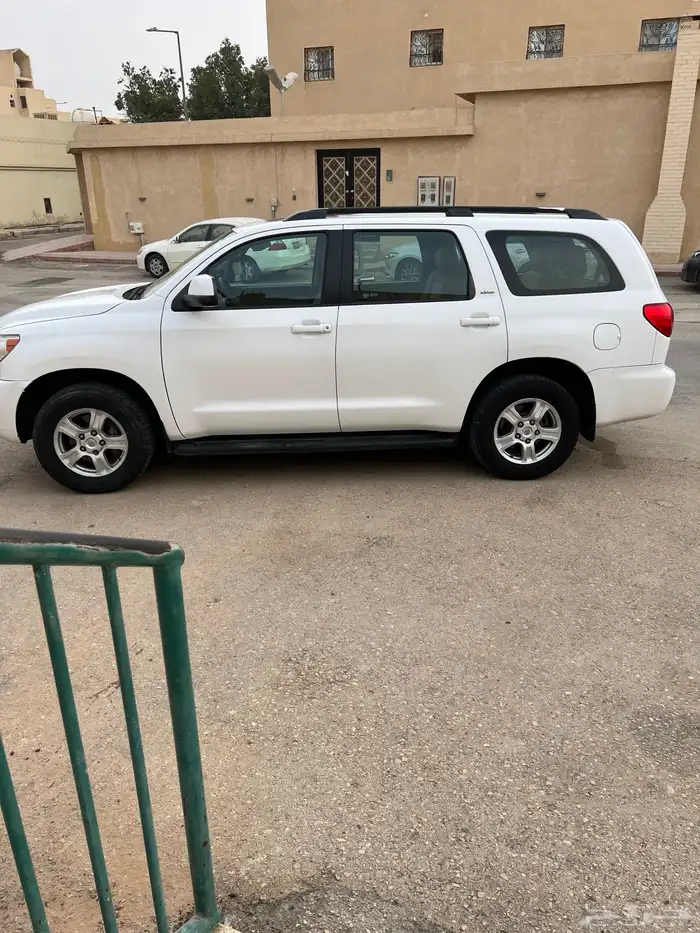 سكويا مديل 2013 مالك اول من الوكاله بدي وكاله قير مكينه وكا 0