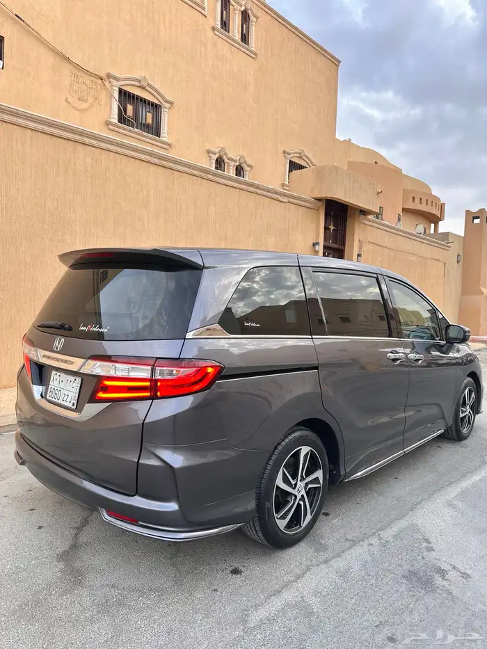 هوندا أوديسي 2015 فل كامل مخززن بحالة الوكالة 8