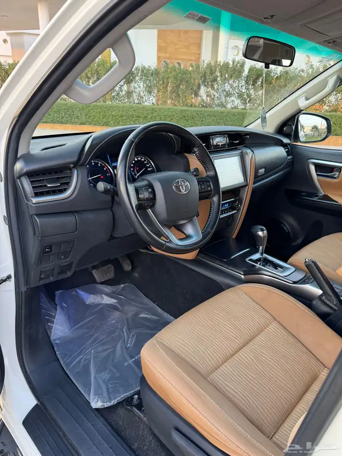 فورشنر 2022 6 سلندر VX 49