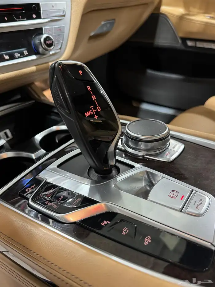 بي ام دبليو 740LI موديل 2016 فل كامل مستعمل 17