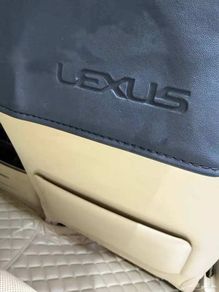 لكزس 2018 سعودي فل 15