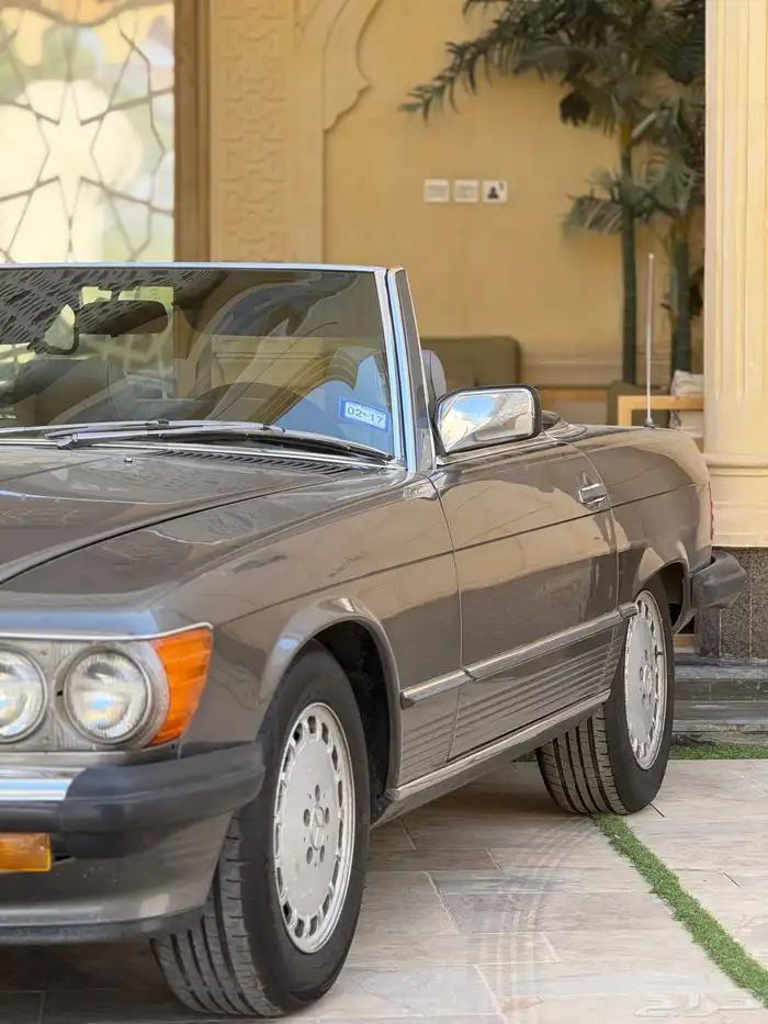 مرسيدس بنز كلاسيك للإيجار 2