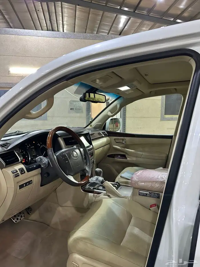 جيب لكزس 2015 DD سبورت بريمي 10