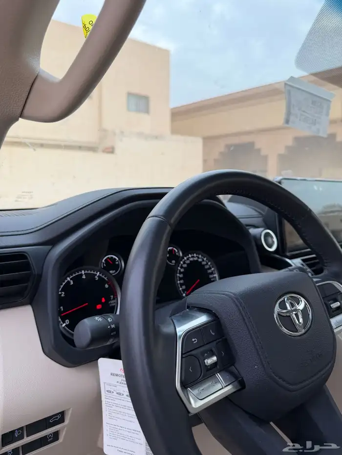 تويوتا جى اكس آر 2024 رقم (3) اول مالك 28