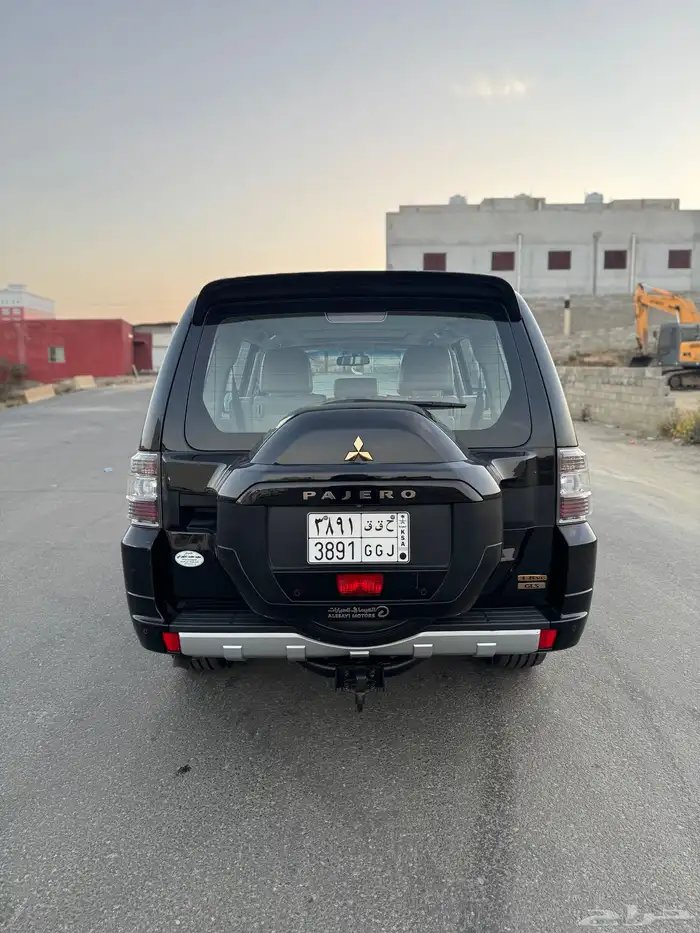 باجيرو 2017 GLS عداد 172 الف كم فقط. 7