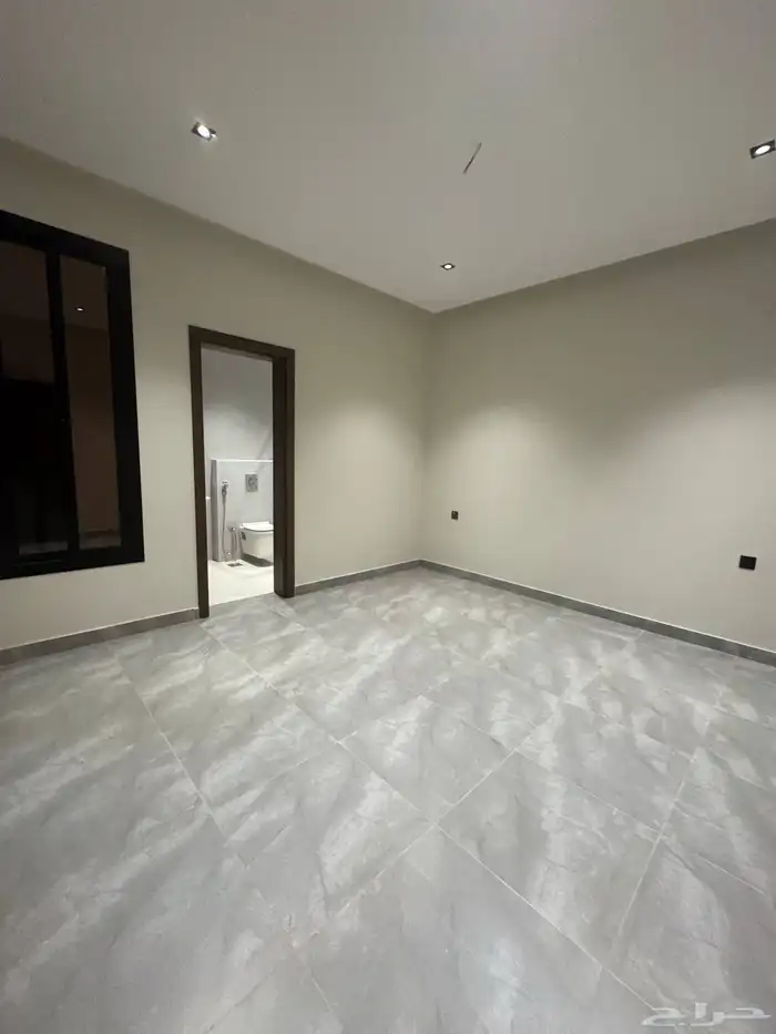 شقق تمليك فاخرة في بطحاء قريش 3 غرف بسعر 455 الف 2