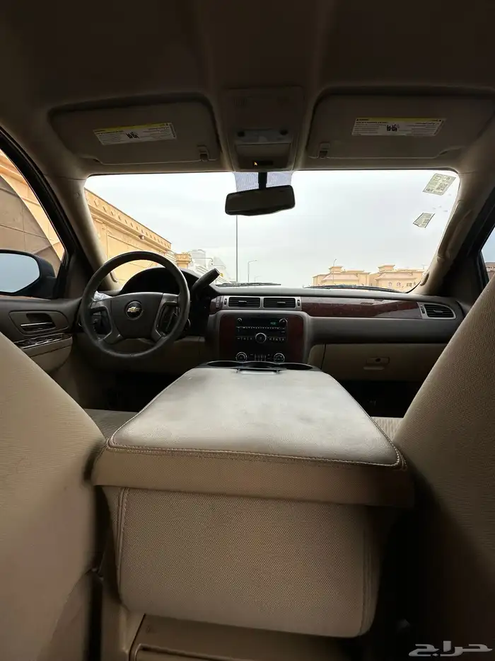 شيفروليه تاهو LT 2011 نظيف للبيع 12