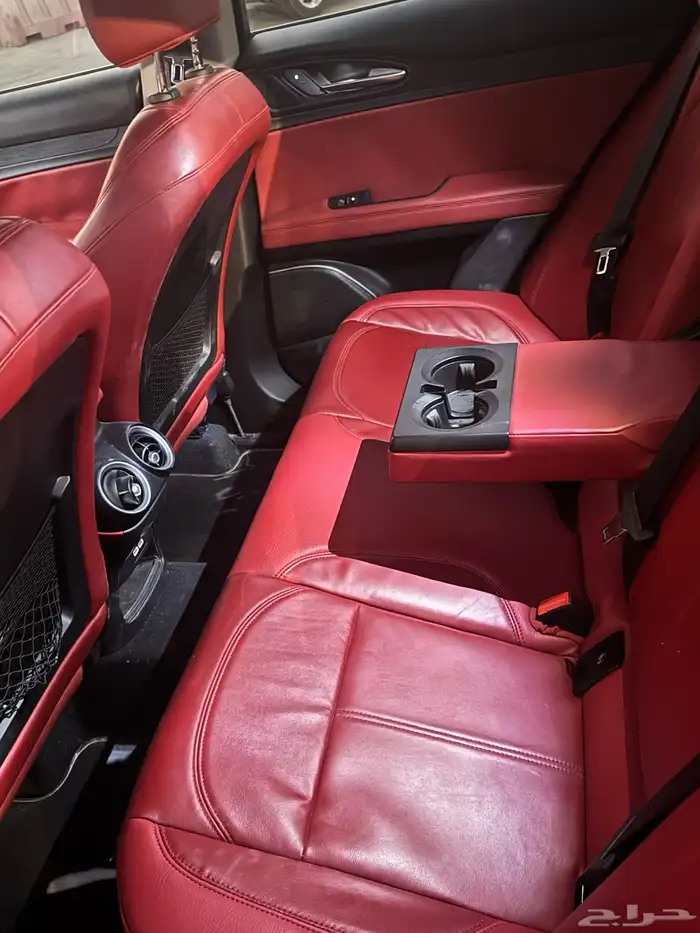 سيارة Alfa Rome للبيع 15