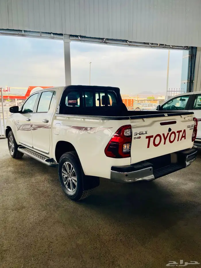 تويوتا - هايلوكس دبل - 2025 4