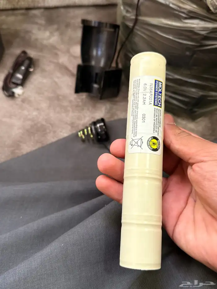 ضوء هالوجين امريكي اصلي قويي جدا عمره اكثر من 22 سنه مخزن 2