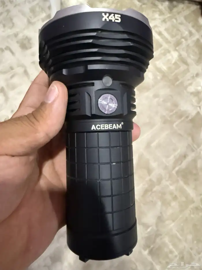 كشاف X45 من شركة ACEBEAM 1