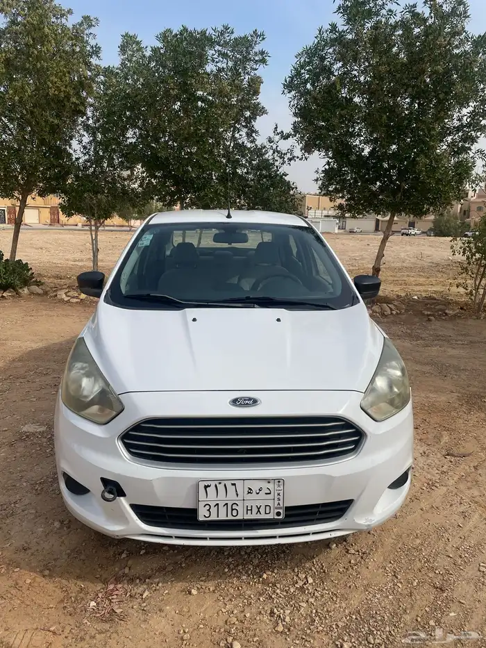 فورد فيجو 2018 نظيف 1