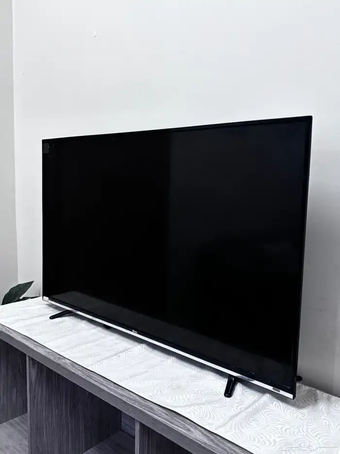 تلفزيون عادي مستعمل شبه جديد 0