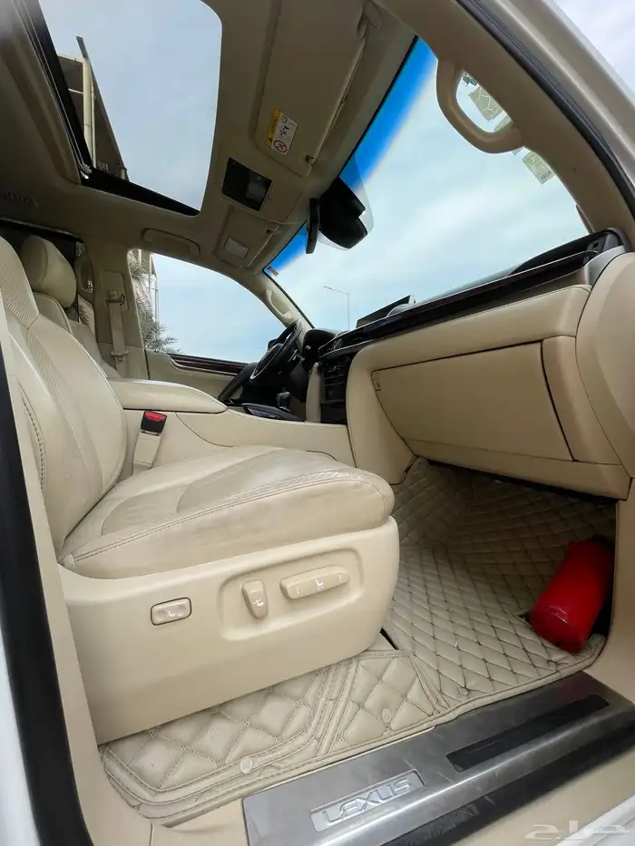 لكزس-2016-LX570-فل كامل-سبورت- قمه النظآفه 20