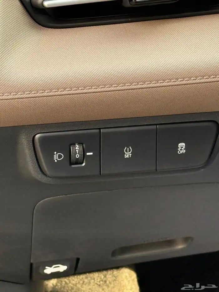 اكسنت سمارت 2026 رصاصي 14