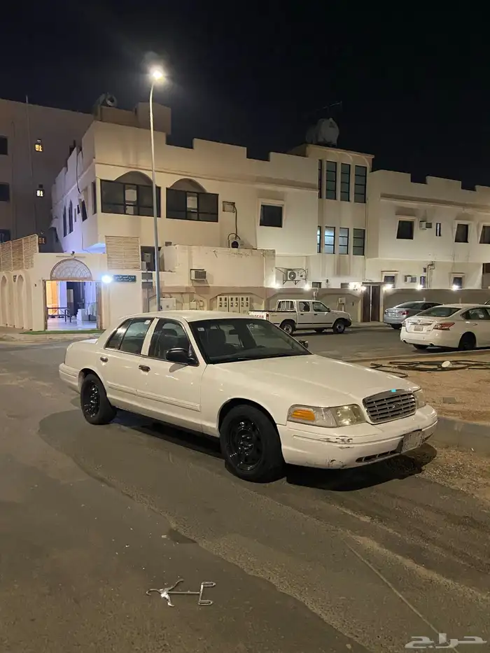 فورد فكتوريا 2009 2