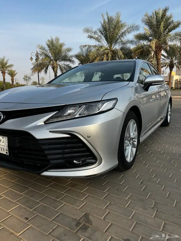 للبيع كامري 2023 فل كامل 3