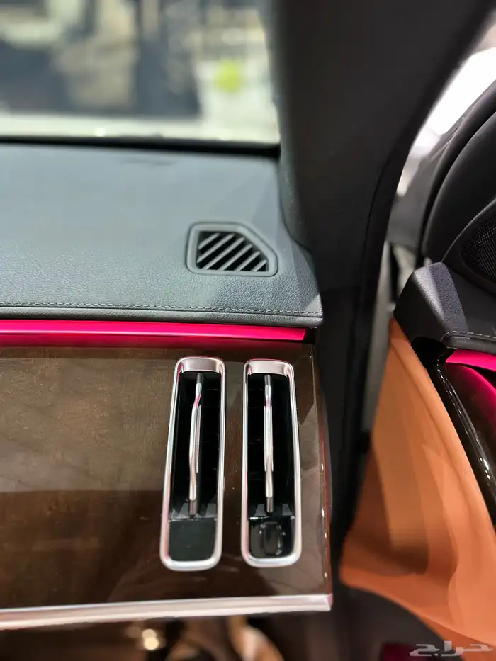 مرسيدس S450 وارد قطر 2023العداد 18 الف فقط شرط الفحص 24