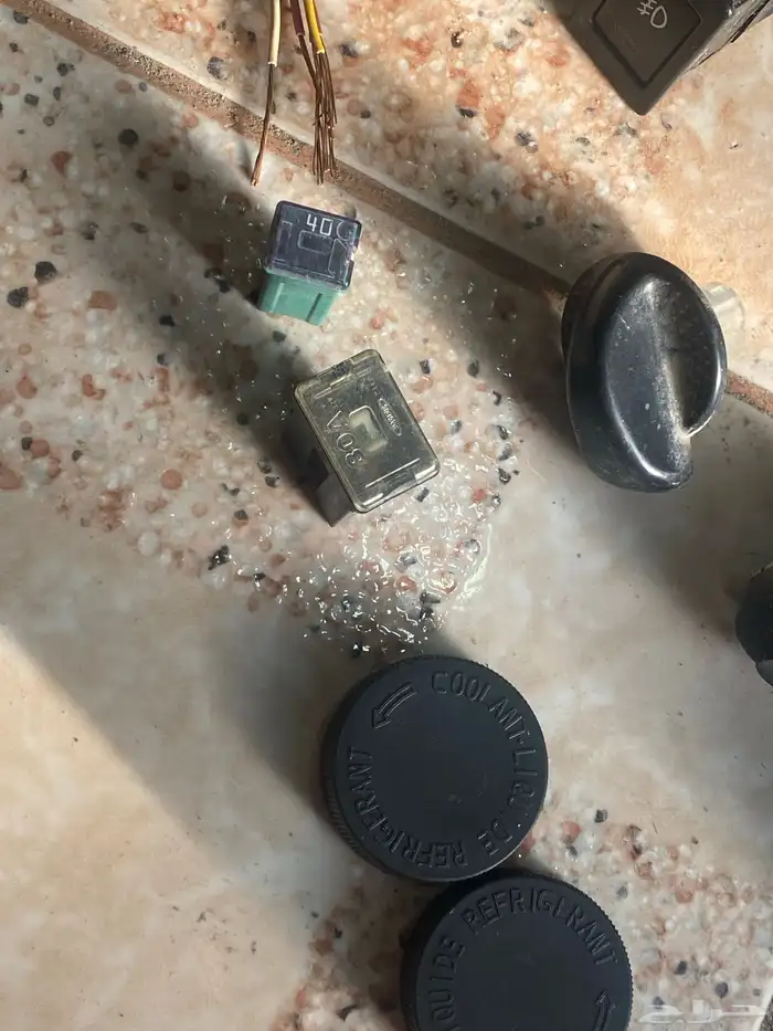 نيسان صني قطع غيار 5