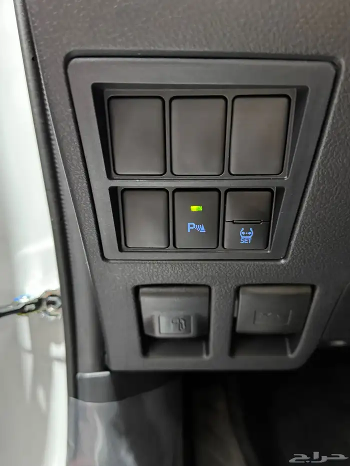 تويوتا   فورتشنر GX2 بنزين دبل 2026 جديد 125.350 شامل 9