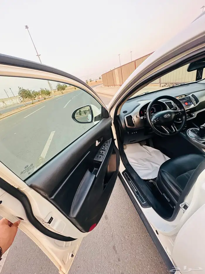 كيا سبورتاج 2015 فل كامل بصمه 19